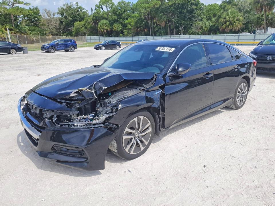 58987126 :رقم المزاد ، 1HGCV3F1XJA012749 vin ، 2018 Honda Accord مزاد بيع