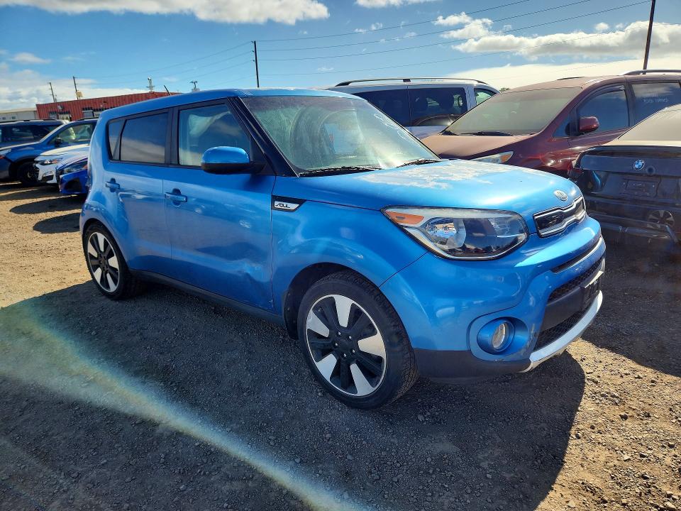 2018 Kia Soul მანქანა იყიდება აუქციონზე, vin: KNDJP3A54J7586657, აუქციონის ნომერი: 58485866