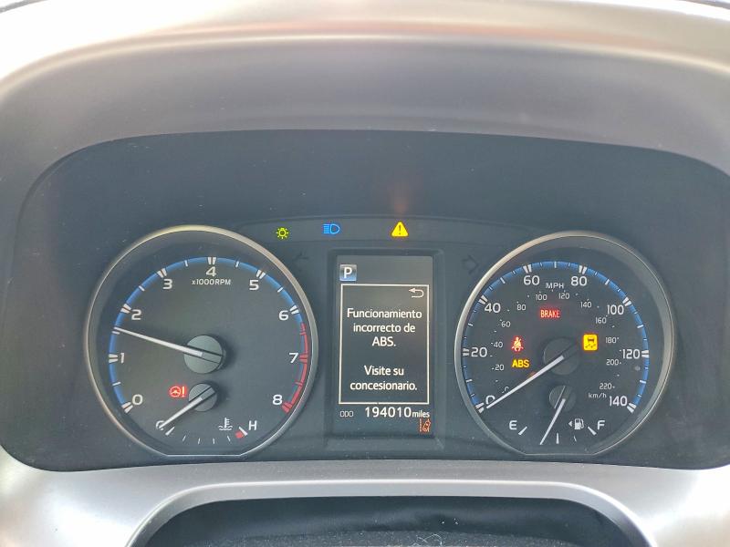 Продаж на аукціоні авто 2018 Toyota Rav4, vin: JTMBFREV2JJ201412, номер лоту: 54614616