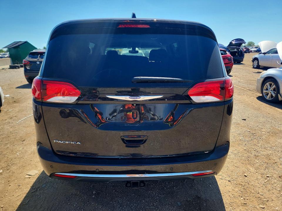 Продаж на аукціоні авто 2018 Chrysler Pacifica, vin: 2C4RC1FG3JR271215, номер лоту: 58132456
