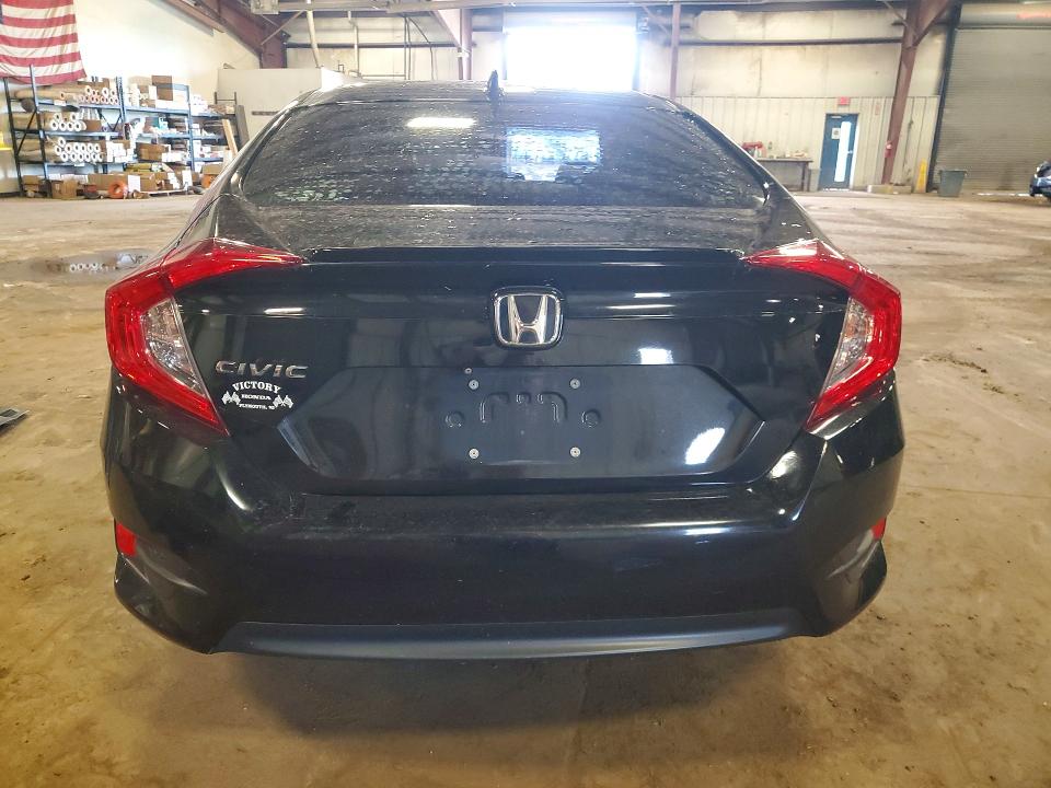 Продаж на аукціоні авто 2017 Honda Civic, vin: 19XFC1E37HE030660, номер лоту: 56999886