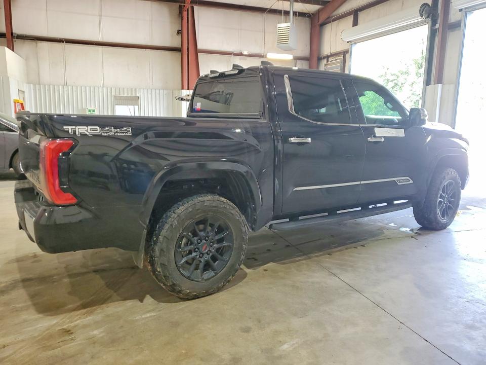 59117106 :رقم المزاد ، 5TFMC5DB6SX109798 vin ، 2025 Toyota Tundra مزاد بيع