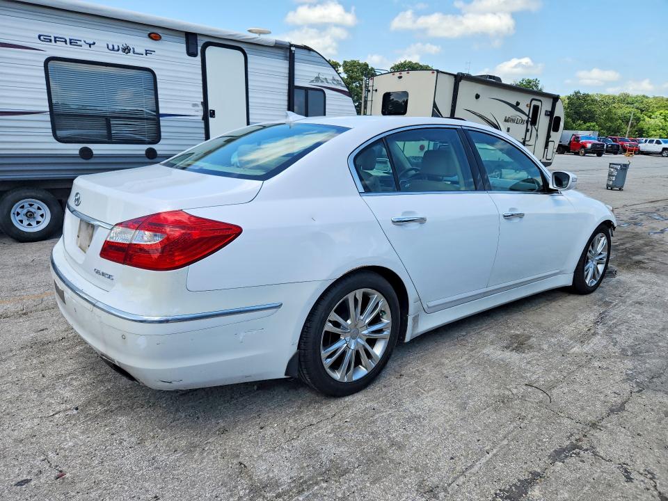Продажа на аукционе авто 2013 Hyundai Genesis, vin: KMHGC4DD8DU257654, номер лота: 56823726
