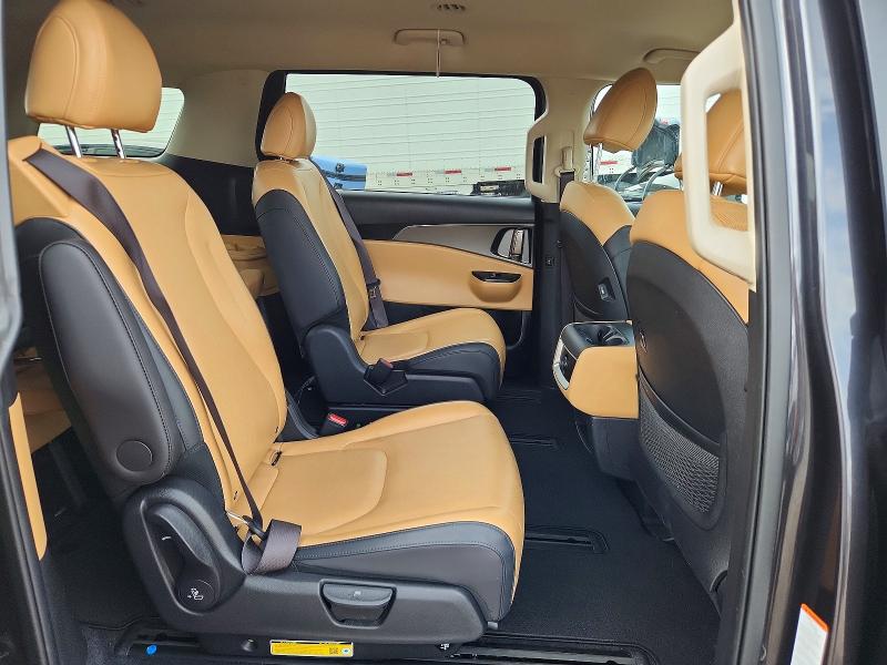 Продажа на аукционе авто 2024 Kia Carnival, vin: KNDNB4H33R6359472, номер лота: 58408636