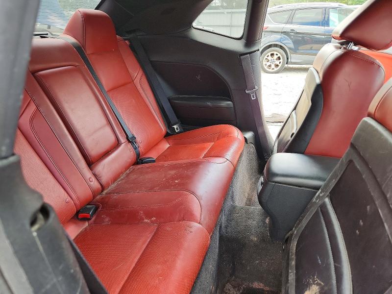 56315186 :رقم المزاد ، 2C3CDZBG3FH701544 vin ، 2015 Dodge Challenger مزاد بيع