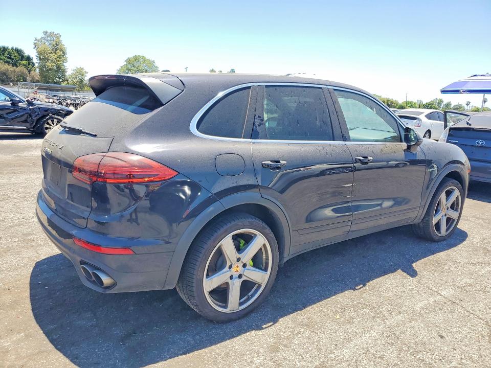 Продаж на аукціоні авто 2016 Porsche Cayenne, vin: WP1AE2A2XGLA64426, номер лоту: 57435896