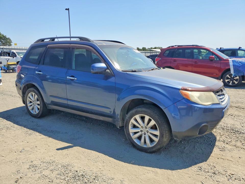58085476 :رقم المزاد ، JF2SHAEC4CH469738 vin ، 2012 Subaru Forester مزاد بيع