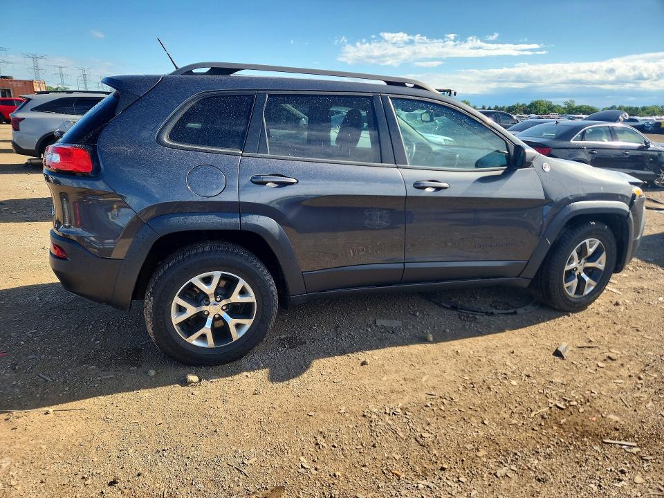 2015 Jeep Cherokee მანქანა იყიდება აუქციონზე, vin: 1C4PJMBS7FW717471, აუქციონის ნომერი: 57246516