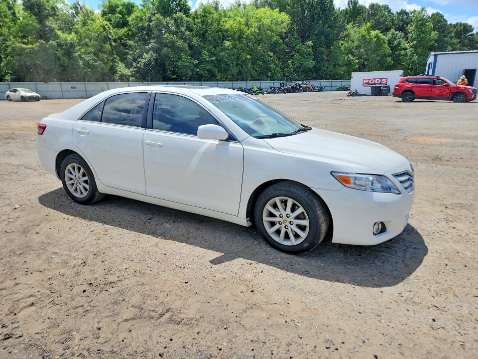 56967986 :رقم المزاد ، 4T4BF3EK0AR048676 vin ، 2010 Toyota Camry مزاد بيع
