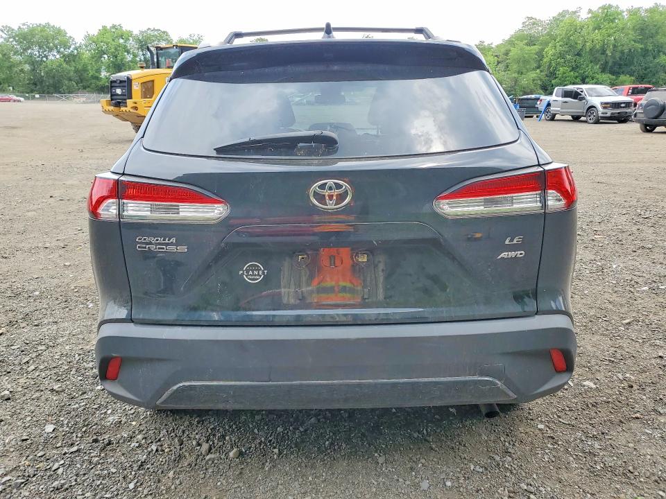 57823596 :رقم المزاد ، 7MUCAABG9NV019456 vin ، 2022 Toyota Corolla Cross مزاد بيع