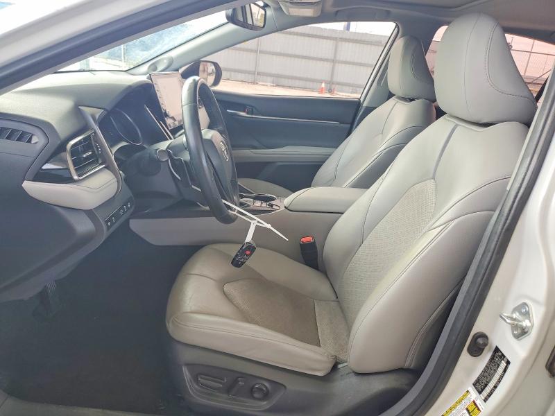 56068196 :رقم المزاد ، 4T1K31AK6NU033201 vin ، 2022 Toyota Camry مزاد بيع