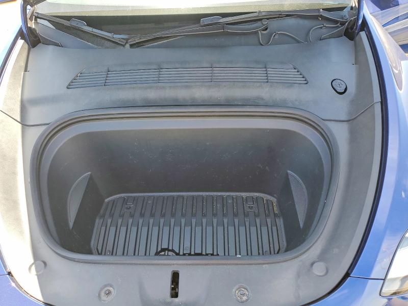 56671236 :رقم المزاد ، 7SAYGDEE0NF312440 vin ، 2022 Tesla Model Y مزاد بيع