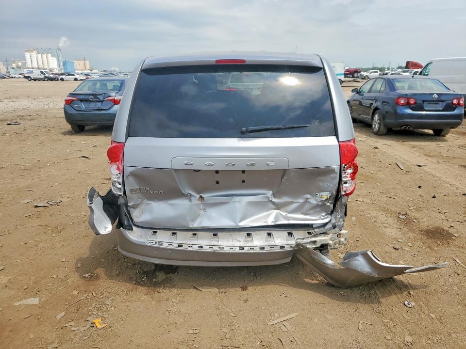 56129566 :رقم المزاد ، 2C4RDGBG7JR209824 vin ، 2018 Dodge Grand Caravan مزاد بيع