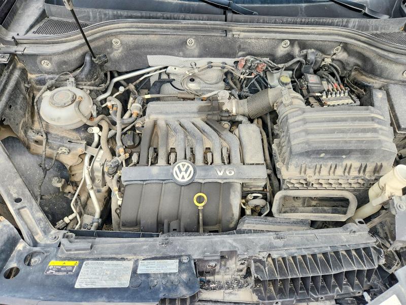 85966215 :رقم المزاد ، 1V2MR2CA9JC563439 vin ، 2018 Volkswagen Atlas مزاد بيع