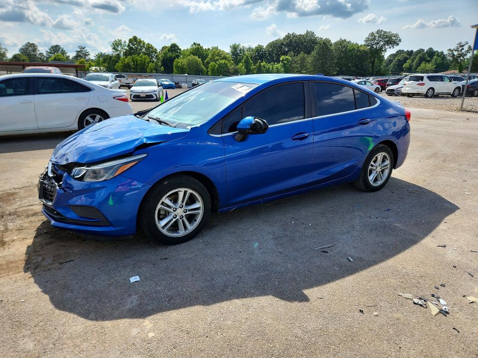 55163666 :رقم المزاد ، 3G1BE5SM3HS522903 vin ، 2017 Chevrolet Cruze مزاد بيع