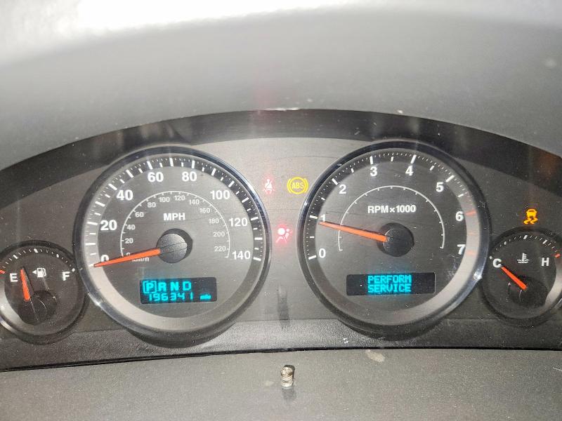 2005 Jeep Grand Cherokee მანქანა იყიდება აუქციონზე, vin: 1J4HR48N15C575885, აუქციონის ნომერი: 56539606