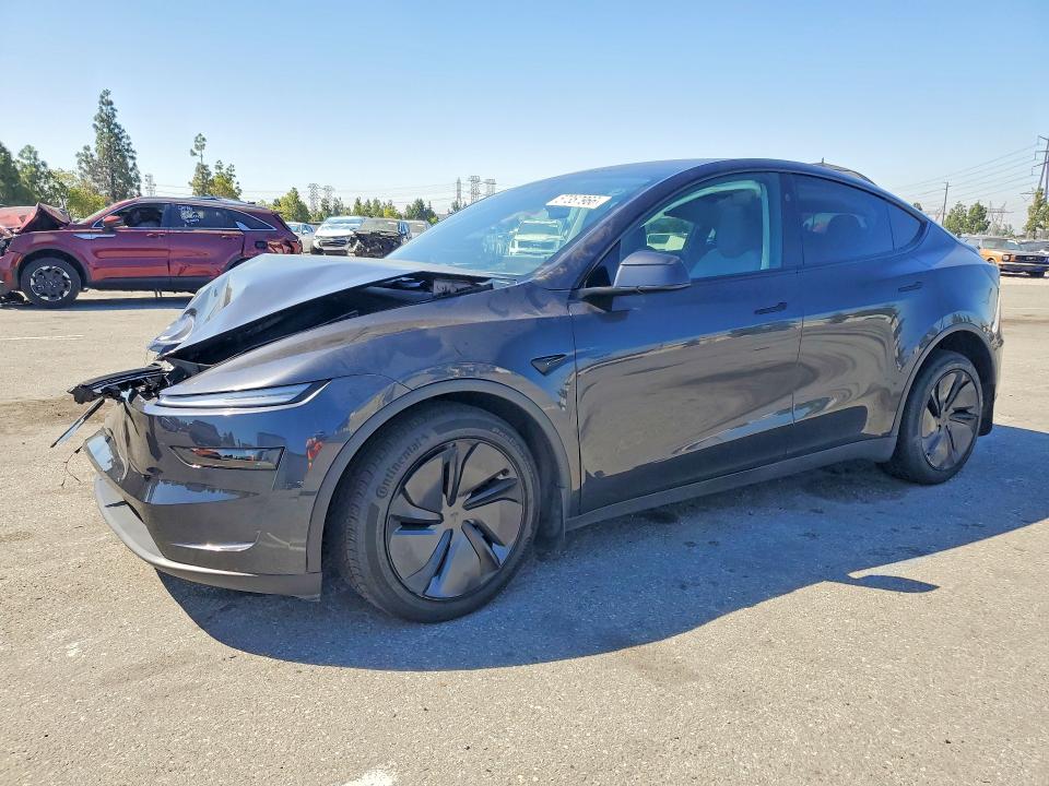 2026 Tesla Model Y მანქანა იყიდება აუქციონზე, vin: 7SAYGDEEXTF346785, აუქციონის ნომერი: 57357966