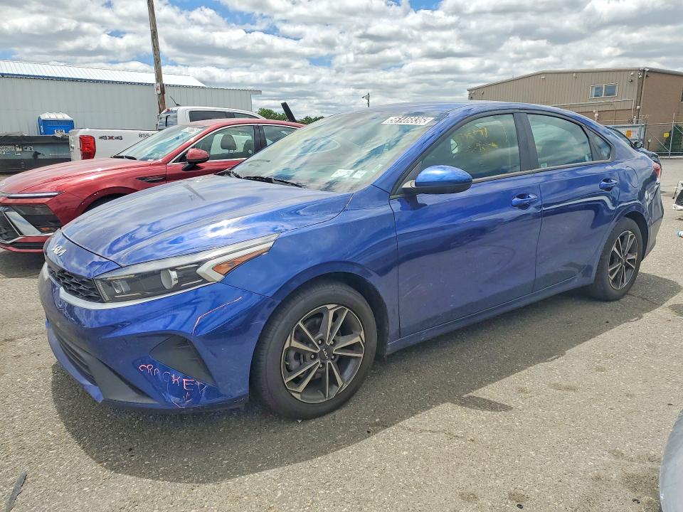 2023 Kia Forte მანქანა იყიდება აუქციონზე, vin: 3KPF24AD7PE601050, აუქციონის ნომერი: 56146836