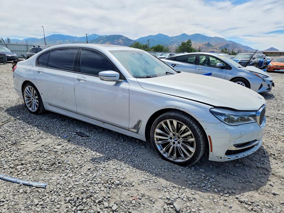57745046 :رقم المزاد ، WBA7F2C5XGG418922 vin ، 2016 Bmw 750 مزاد بيع
