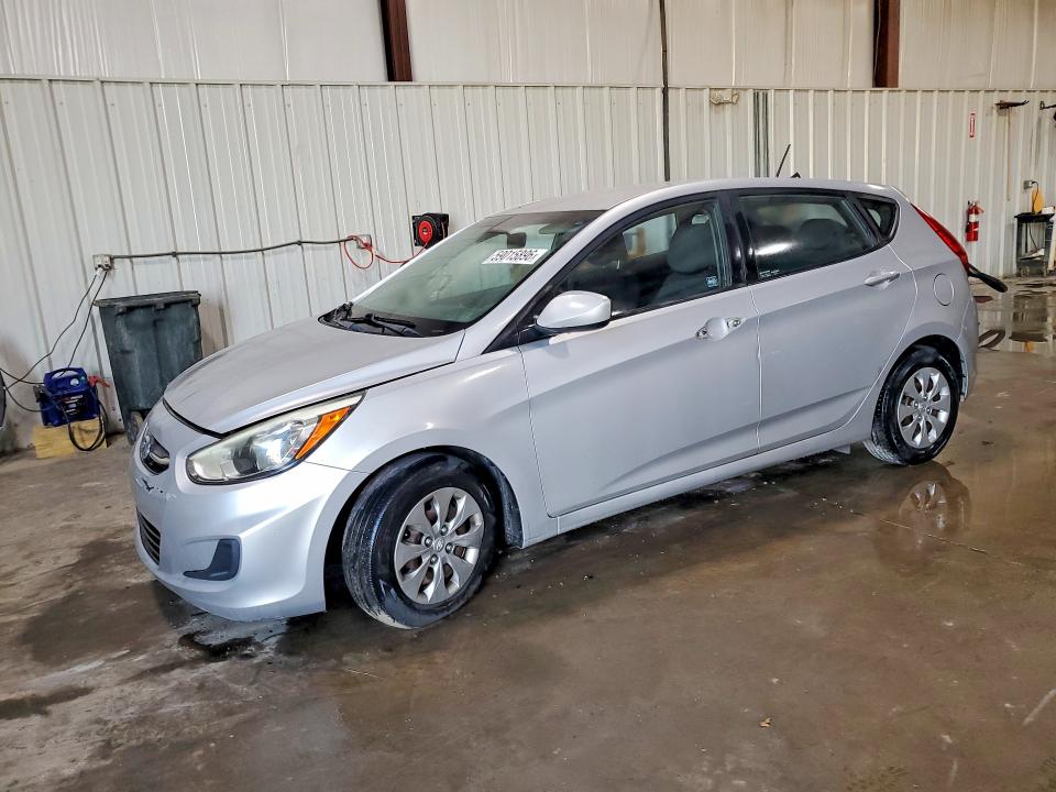 59015896 :رقم المزاد ، KMHCT5AE6FU232224 vin ، 2015 Hyundai Accent مزاد بيع