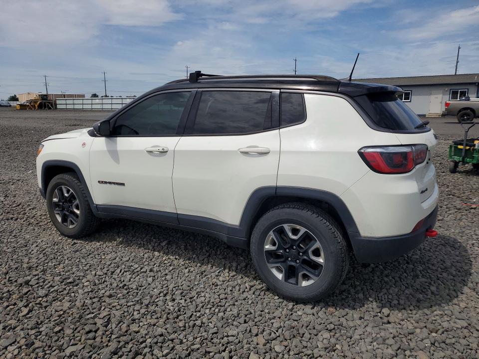 57573856 :رقم المزاد ، 3C4NJDDB3JT451708 vin ، 2018 Jeep Compass مزاد بيع