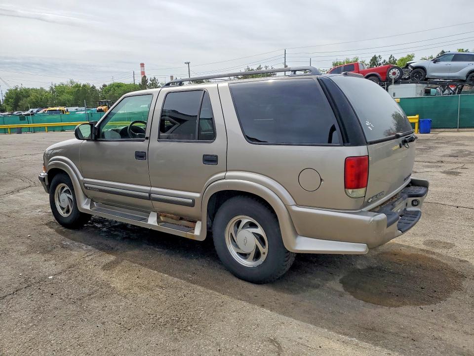 Aukcja sprzedaży 2001 Chevrolet Blazer, vin: 1GNDT13W31K204271, numer aukcji: 55810106