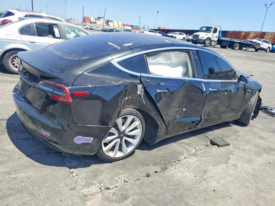 Продаж на аукціоні авто 2018 Tesla Model 3, vin: 5YJ3E1EA0JF047599, номер лоту: 55930836