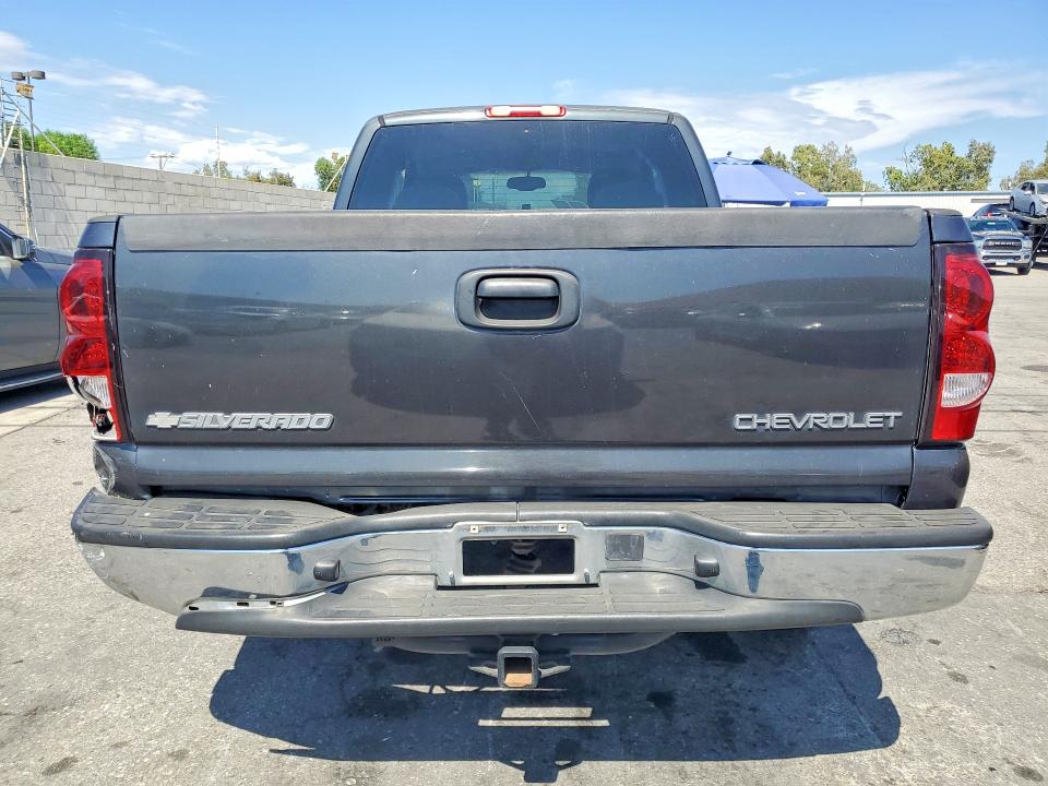 57186546 :رقم المزاد ، 2GCEC19V851205773 vin ، 2005 Chevrolet Silverado مزاد بيع