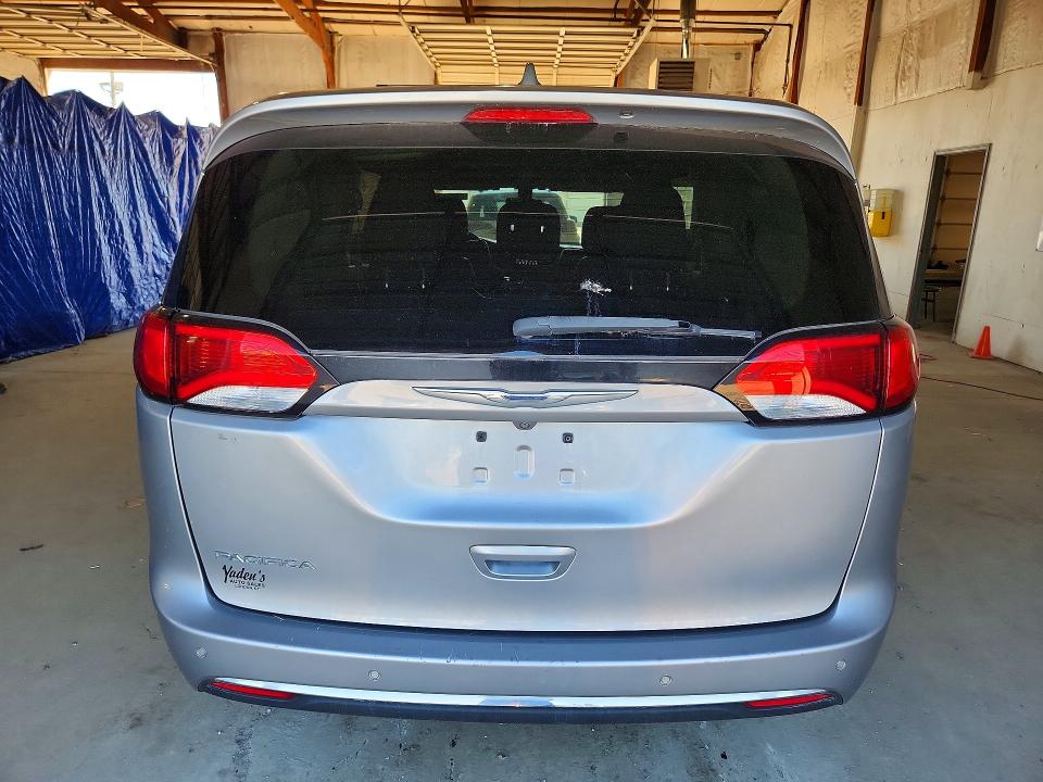 Продаж на аукціоні авто 2018 Chrysler Pacifica, vin: 2C4RC1BG1JR120492, номер лоту: 55586006