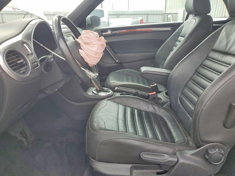Продажа на аукционе авто 2014 Volkswagen Beetle, vin: 3VW517AT6EM818208, номер лота: 56640066