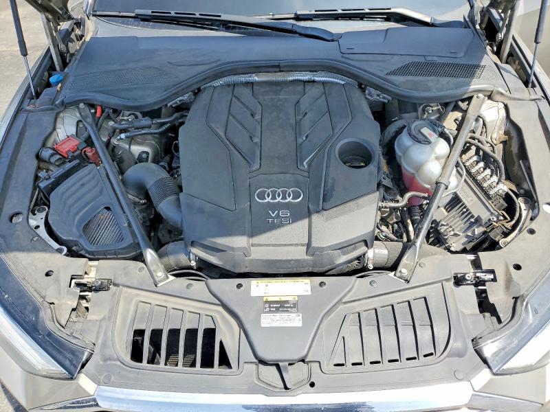 Продаж на аукціоні авто 2019 Audi A8, vin: WAU8DAF85KN017647, номер лоту: 55817596