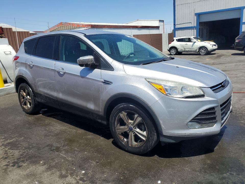 Продажа на аукционе авто 2015 Ford Escape, vin: 1FMCU0GX2FUB31397, номер лота: 56875936