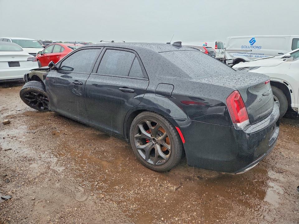 2019 Chrysler 300 მანქანა იყიდება აუქციონზე, vin: 2C3CCABG5KH686060, აუქციონის ნომერი: 57178956