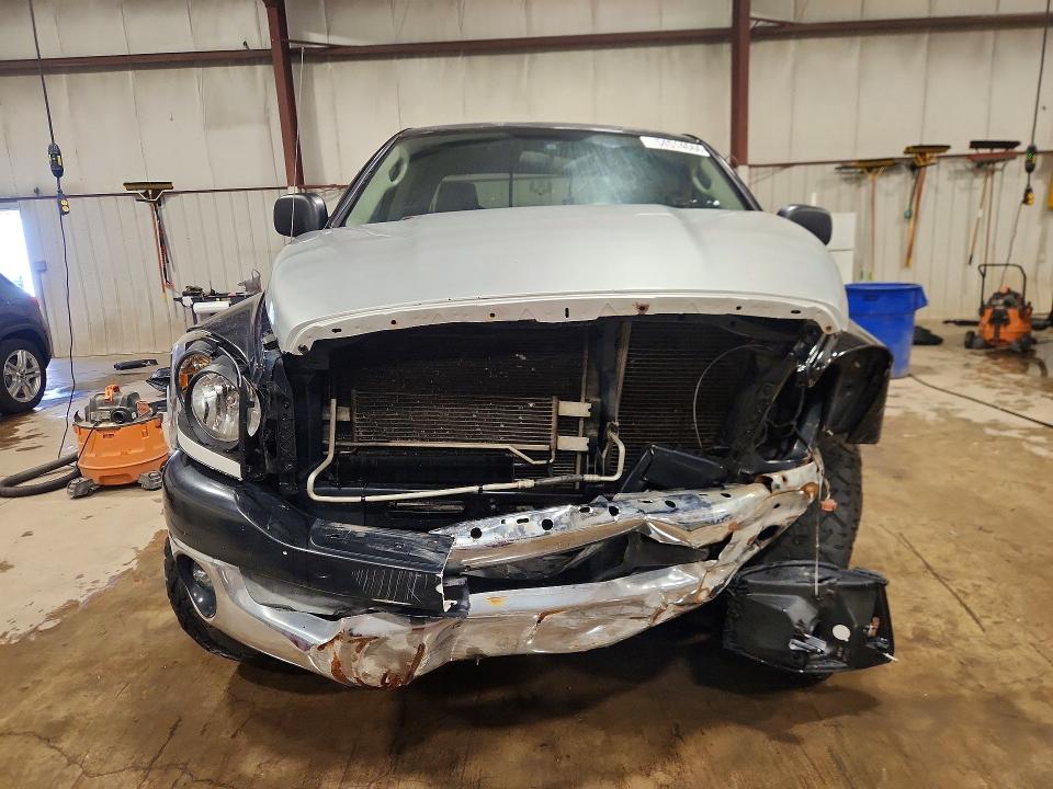 54514666 :رقم المزاد ، 1D7HU18N17S273305 vin ، 2007 Dodge Ram 1500 مزاد بيع