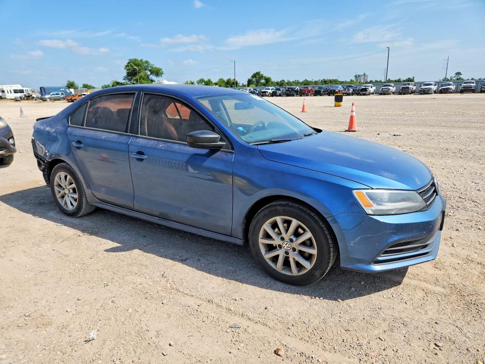 58478086 :رقم المزاد ، 3VWD17AJ8FM297164 vin ، 2015 Volkswagen Jetta مزاد بيع