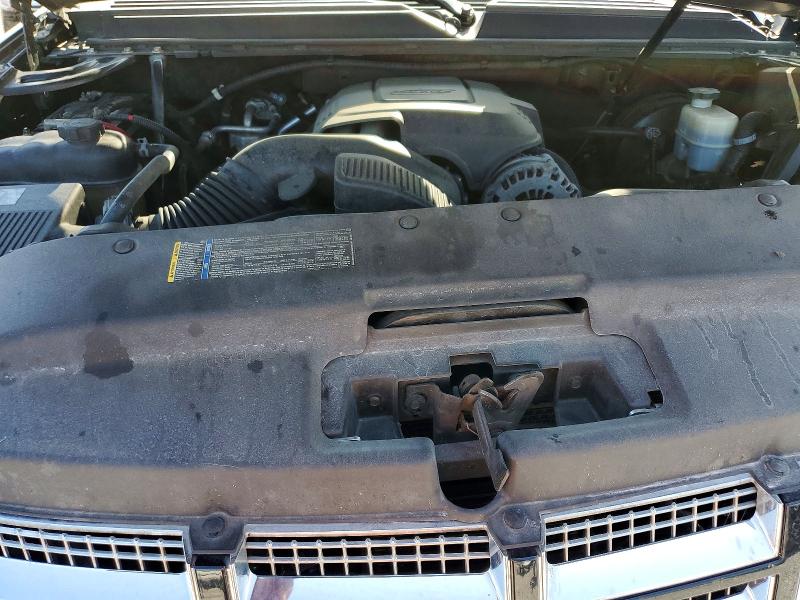 Auction sale of the 2010 Cadillac Escalade, vin: 1GYUCAEF8AR171338, lot number: 55188336