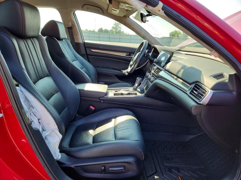 57120176 :رقم المزاد ، 1HGCV1F41MA121684 vin ، 2021 Honda Accord مزاد بيع