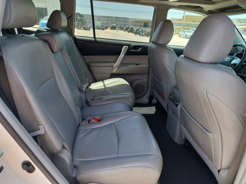 2013 Toyota Highlander მანქანა იყიდება აუქციონზე, vin: 5TDZK3EH3DS095657, აუქციონის ნომერი: 59218036