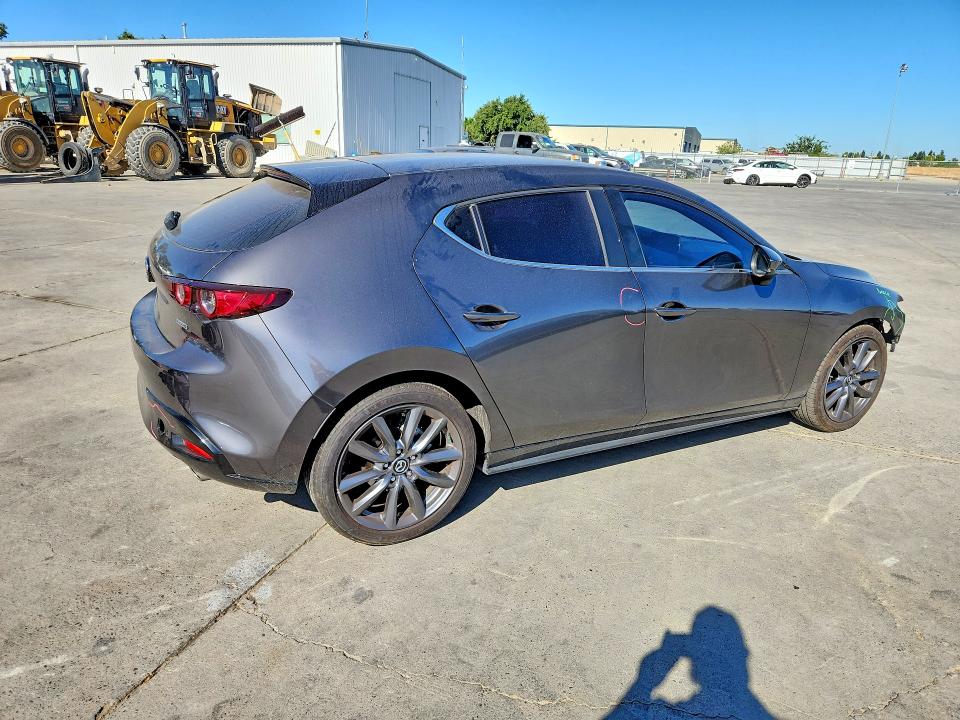 Продаж на аукціоні авто 2021 Mazda 3, vin: JM1BPAKL7M1306811, номер лоту: 59191526