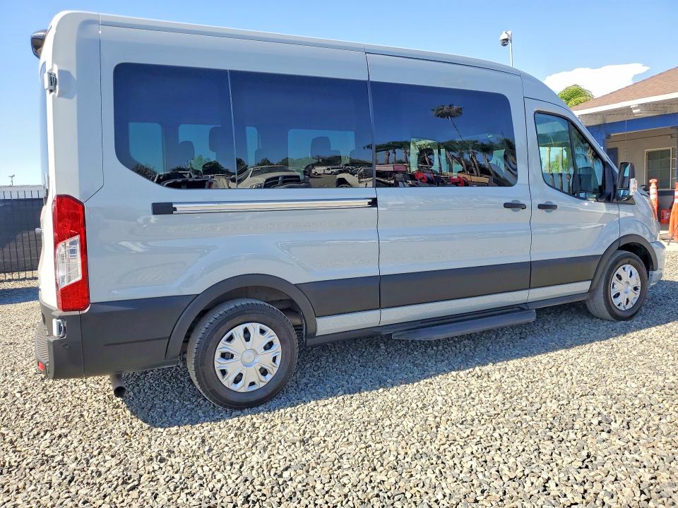 57709806 :رقم المزاد ، 1FBAX2CG9NKA69094 vin ، 2022 Ford Transit مزاد بيع