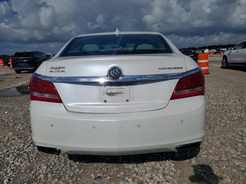 55749066 :رقم المزاد ، 1G4GD5G35FF300330 vin ، 2015 Buick Lacrosse مزاد بيع