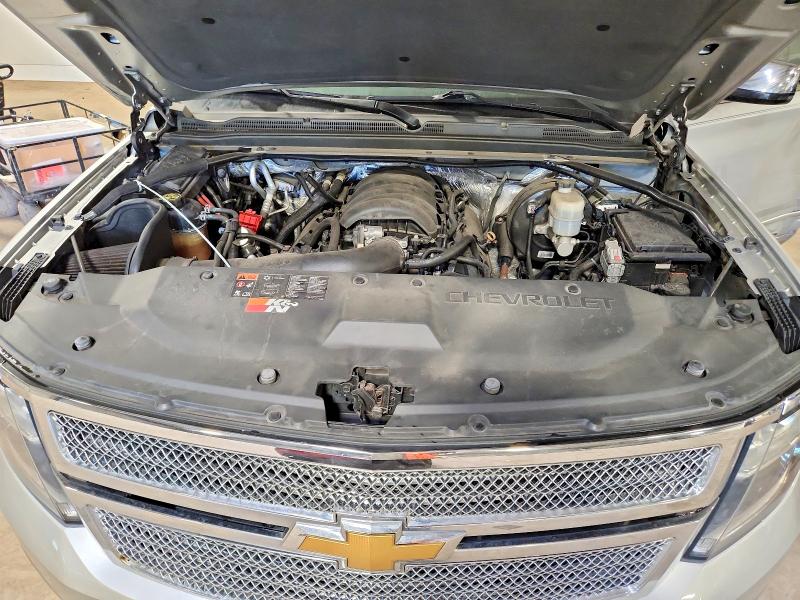 2015 Chevrolet Suburban მანქანა იყიდება აუქციონზე, vin: 1GNSKKKC9FR206175, აუქციონის ნომერი: 57171086