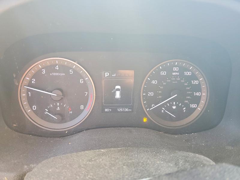 55239286 :رقم المزاد ، KM8J33A49JU711717 vin ، 2018 Hyundai Tucson مزاد بيع