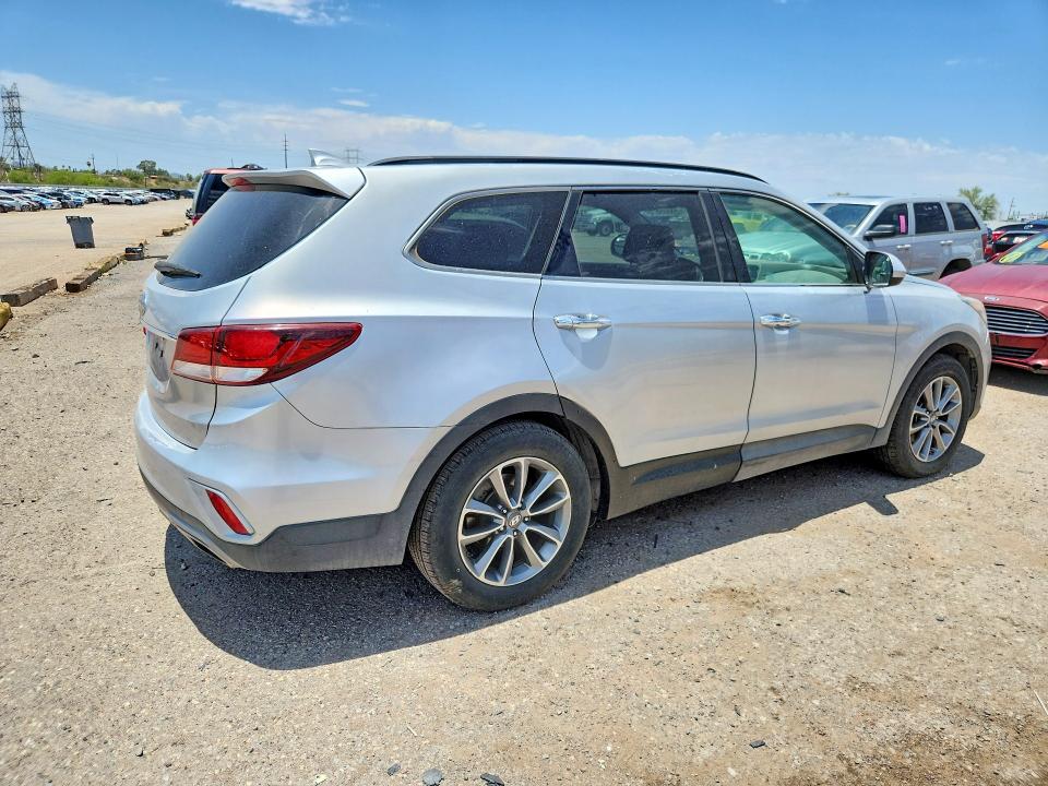 Продажа на аукционе авто 2017 Hyundai Santa Fe, vin: KM8SM4HF0HU205265, номер лота: 58809676