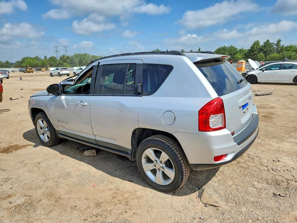 58423186 :رقم المزاد ، 1J4NT1FA3BD289142 vin ، 2011 Jeep Compass مزاد بيع
