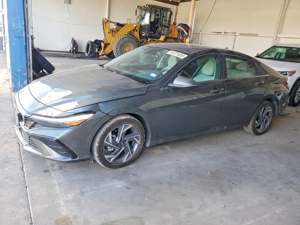 Auction sale of the 2025 Hyundai Elantra, vin: KMHLP4DG2SU069805, lot number: 56721556