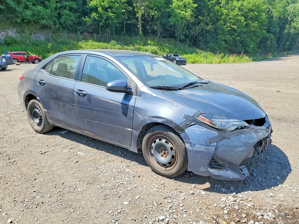 2018 Toyota Corolla მანქანა იყიდება აუქციონზე, vin: 2T1BURHE0JC963814, აუქციონის ნომერი: 73559115