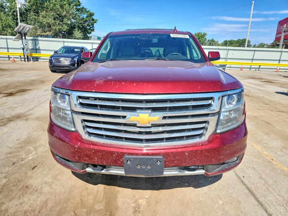 Продаж на аукціоні авто 2016 Chevrolet Suburban, vin: 1GNSKHKC5GR165113, номер лоту: 57377796
