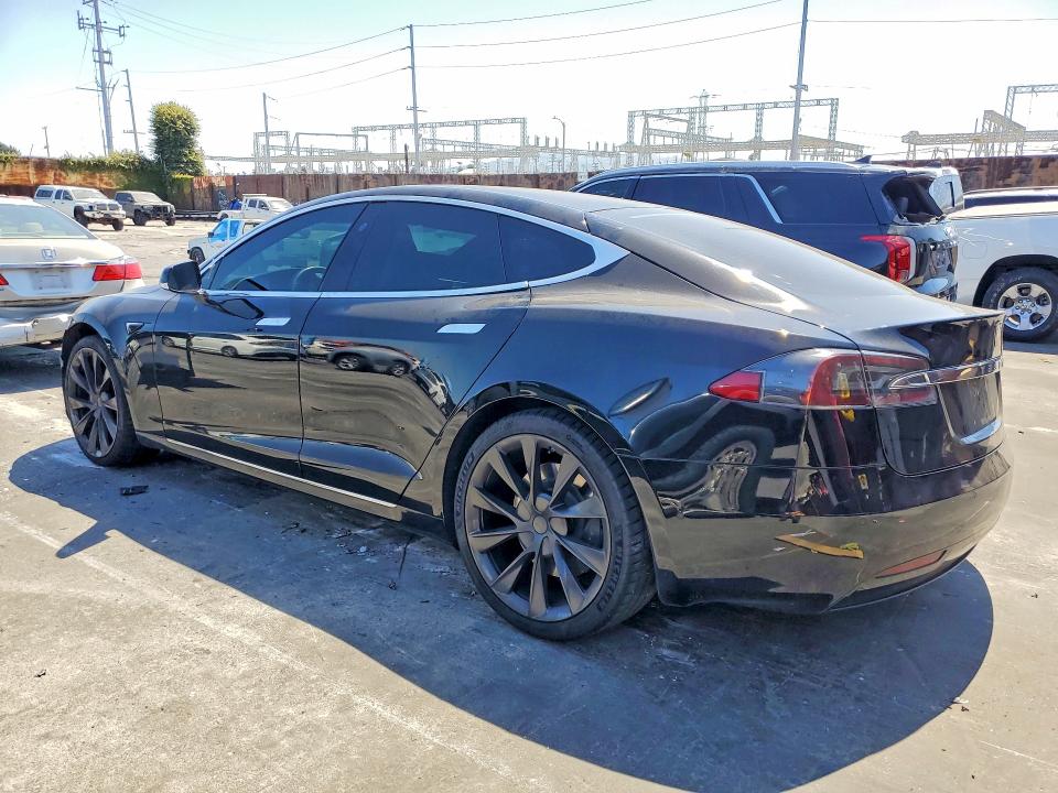 Продаж на аукціоні авто 2019 Tesla Model S, vin: 5YJSA1E20KF333860, номер лоту: 58330776