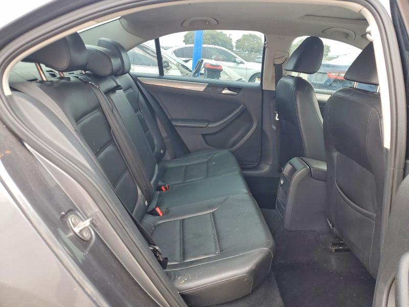 55809286 :رقم المزاد ، 3VWD17AJ2FM348111 vin ، 2015 Volkswagen Jetta مزاد بيع